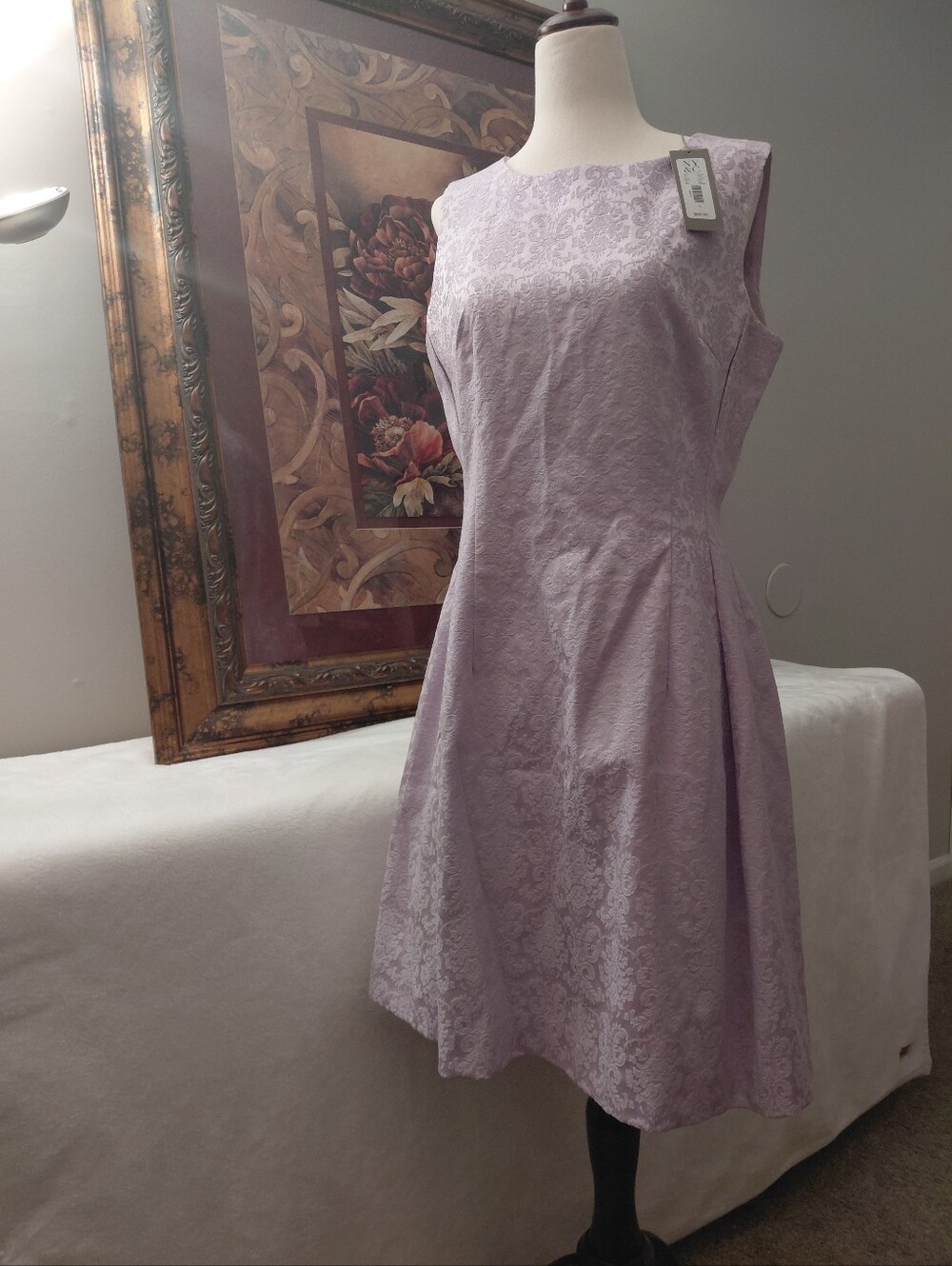 New York & Company Eva Mendes light purple dress. Size 8 NWT